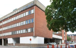 Lägenhet 1 rok på Österlånggatan 65