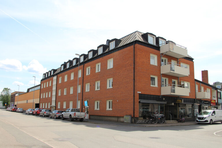 Lägenhet 3 rok på Kyrkogatan 7A