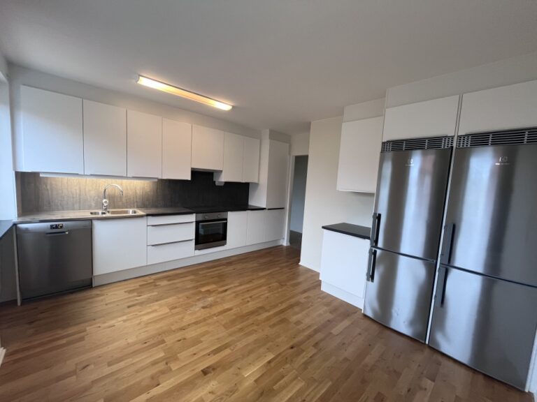 Lägenhet 3 rok på Föreningsgatan 4