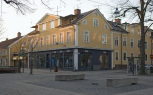 Lägenhet 4 rok på Västra Esplanaden 4A