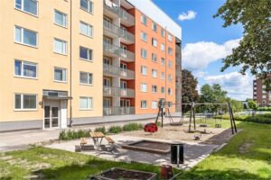 Lägenhet 2 rok på Ektorpsgatan 42