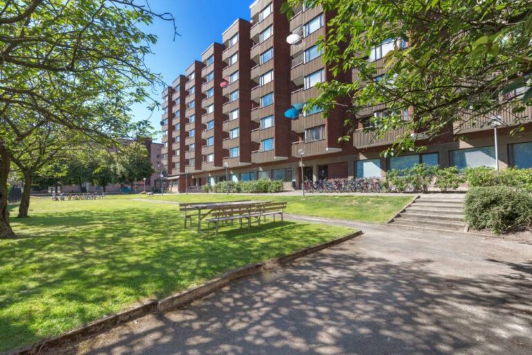 Lägenhet 1 rok på Slottsgatan 136