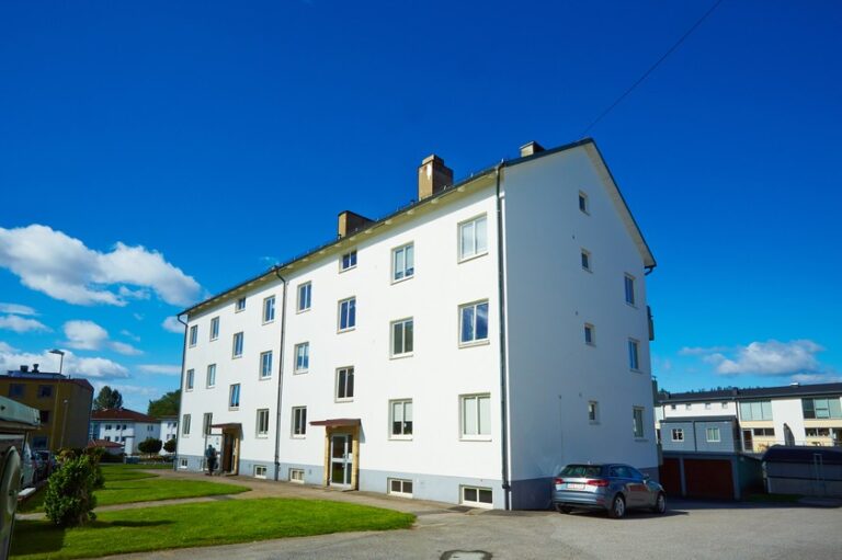 Lägenhet 3 rok på Tomtegatan 1A