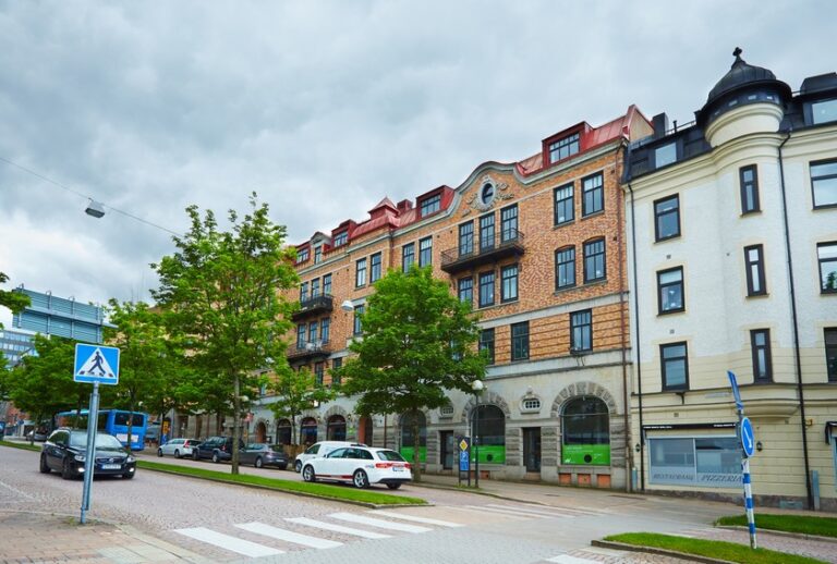 Lägenhet 3 rok på Yxhammarsgatan 4