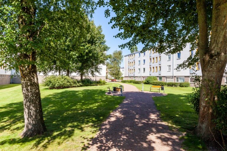Lägenhet 3 rok på Andersbergsringen 18