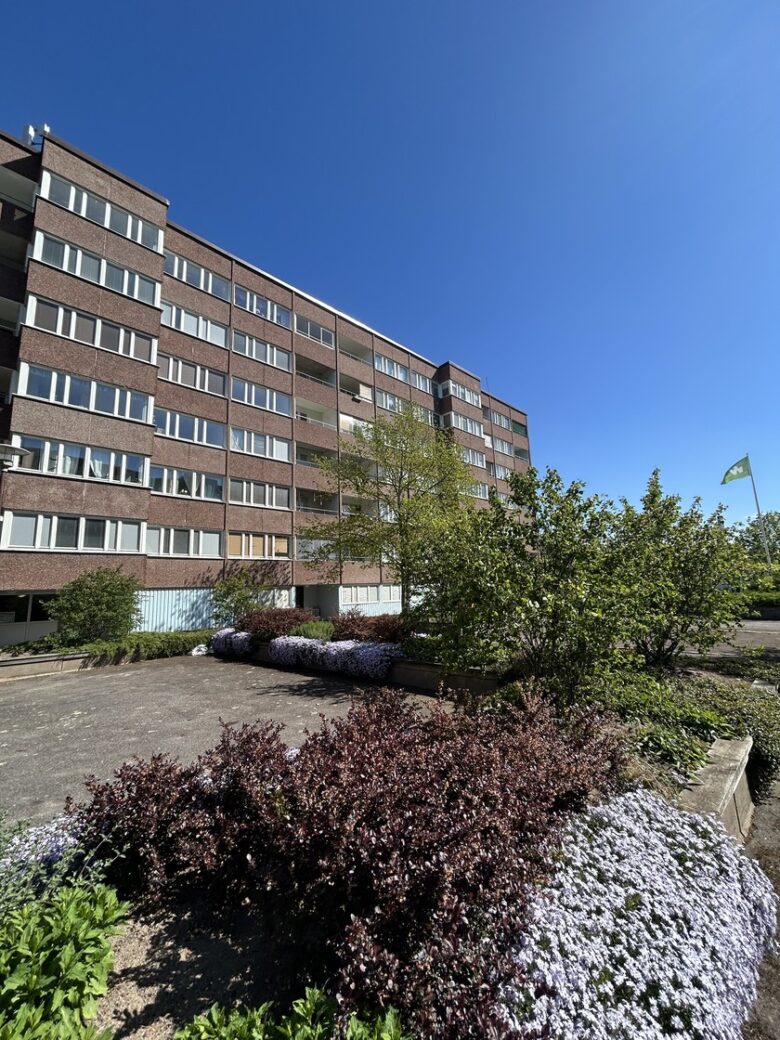 Lägenhet 3 rok på Liegatan 1