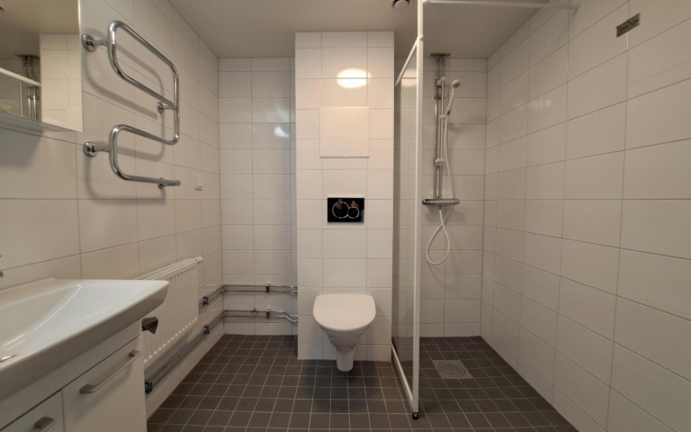 Lägenhet 3 rok på Kråkrisvägen 12E