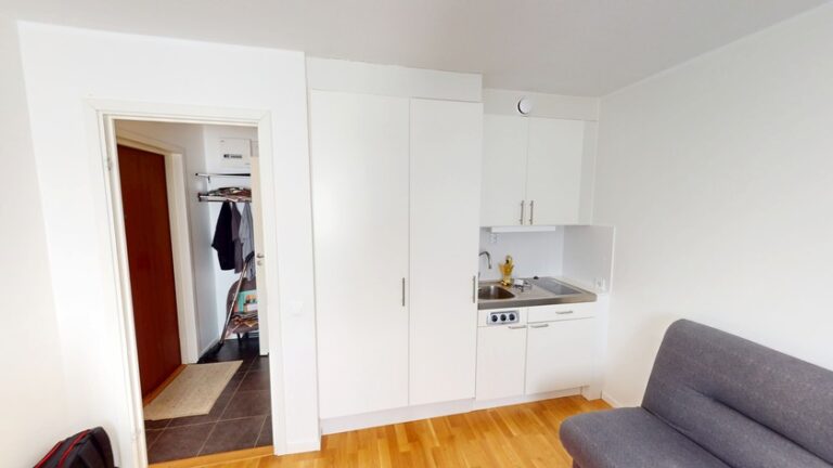 Lägenhet 1 rok på Västra Åsgatan 15