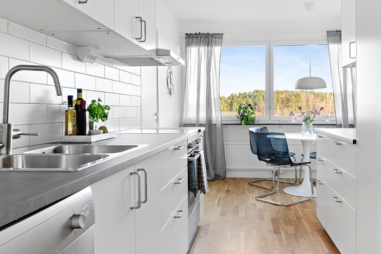 Lägenhet 3 rok på Sommarvägen 5L