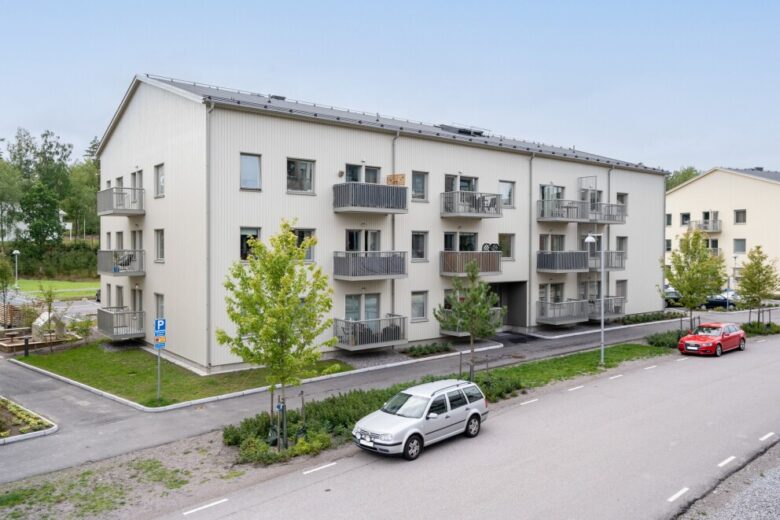 Lägenhet 1 rok på Holmtorpsvägen 32