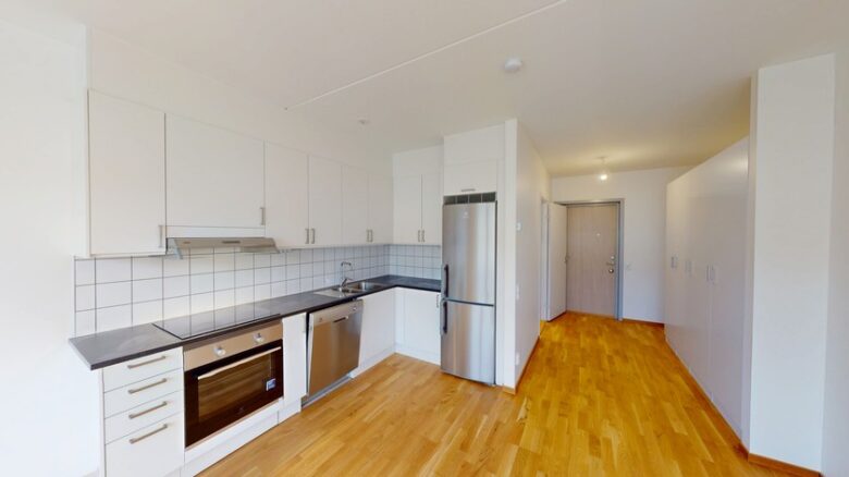 Lägenhet 2 rok på Tullgatan 7B