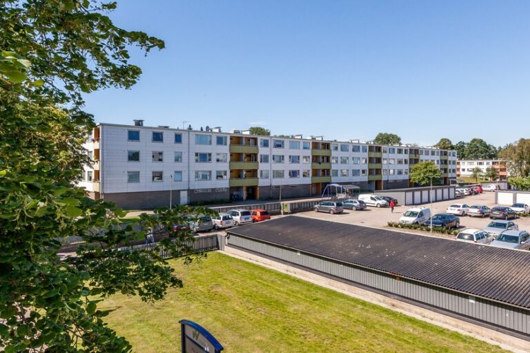 Lägenhet 2 rok på Andersbergsringen 28