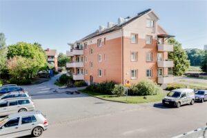 Lägenhet 2 rok på Svärdsliljegatan 1E