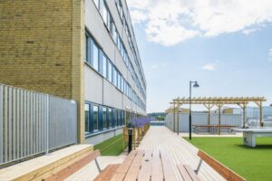 Lägenhet 1 rok på Skäggetorps Centrum 1B