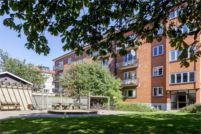 Lägenhet 2 rok på Södra Stenbocksgatan 108