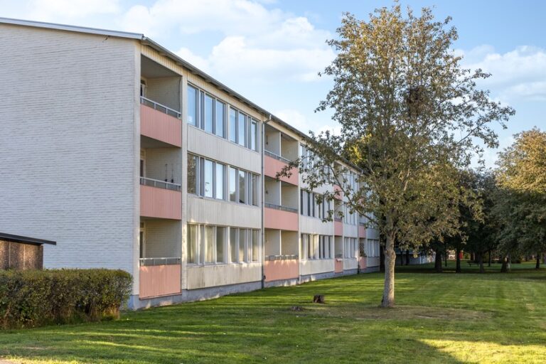 Lägenhet 2 rok på Karmgatan 17
