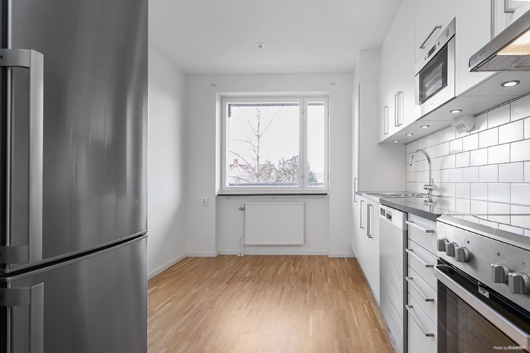 Lägenhet 3 rok på Lundborgsesplanaden 8A
