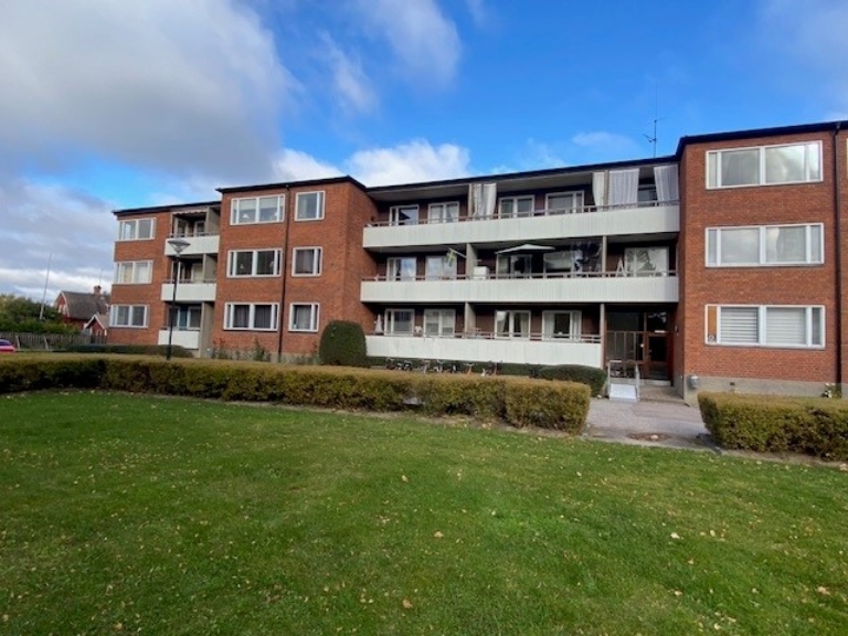 Lägenhet 3 rok på Jädersvägen 9B