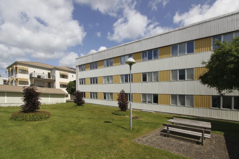 Lägenhet 1 rok på P G Vejdes väg 14