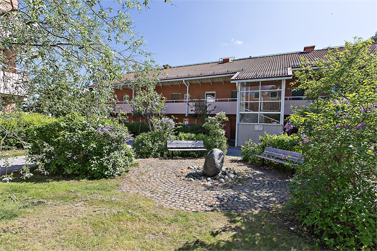 Lägenhet 2 rok på Mariehemsvägen 41V