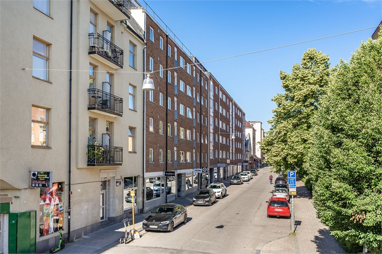 Lägenhet 2 rok på Källvindsgatan 16