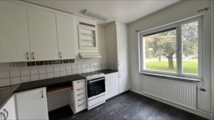Lägenhet 2 rok på Lustigkullevägen 40B