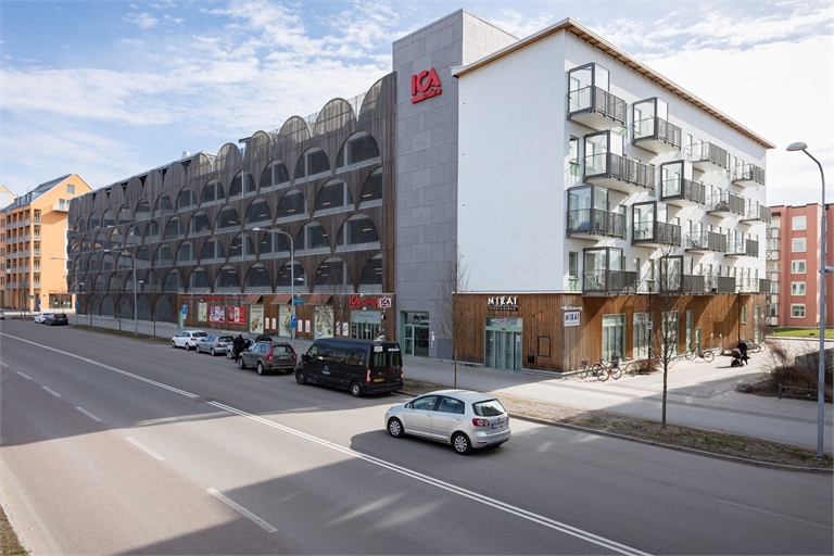 Lägenhet 2 rok på Bruno Liljeforsgatan 56