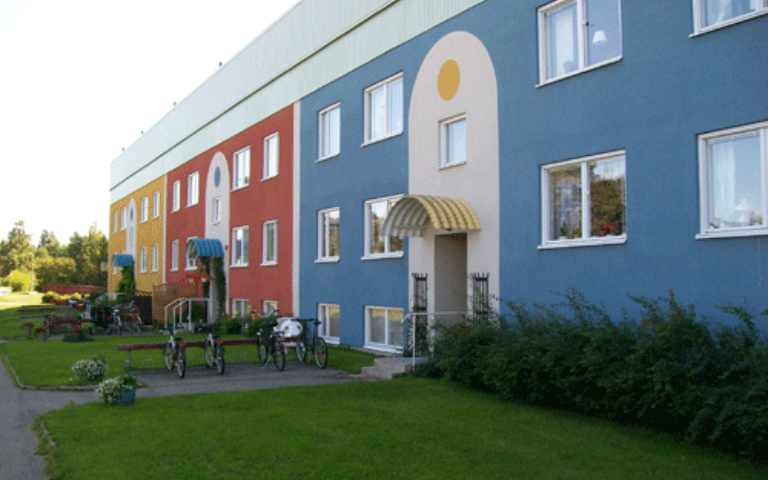 Lägenhet 3 rok på Vänortsvägen 10