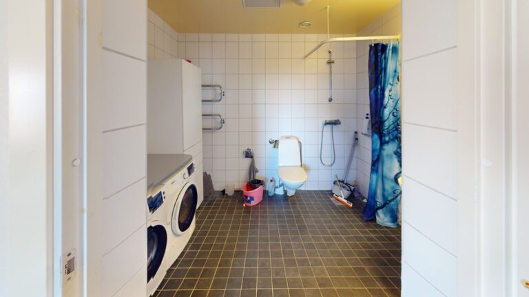Lägenhet 3 rok på Grönevångs Torg 1