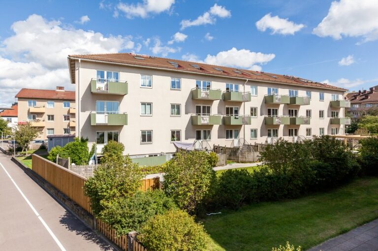 Lägenhet 5 rok på Enslövsvägen 12A