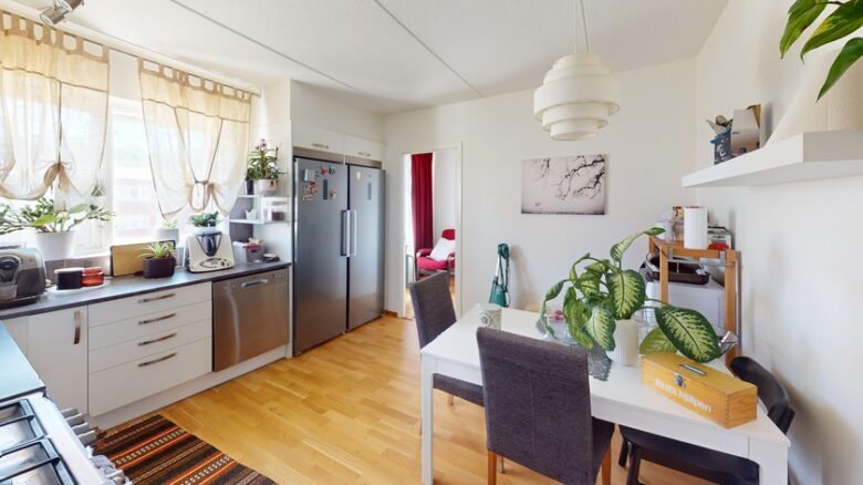 Lägenhet 5 rok på Höstvädersgatan 25
