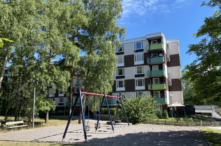Lägenhet 1 rok på Hasselgatan 32