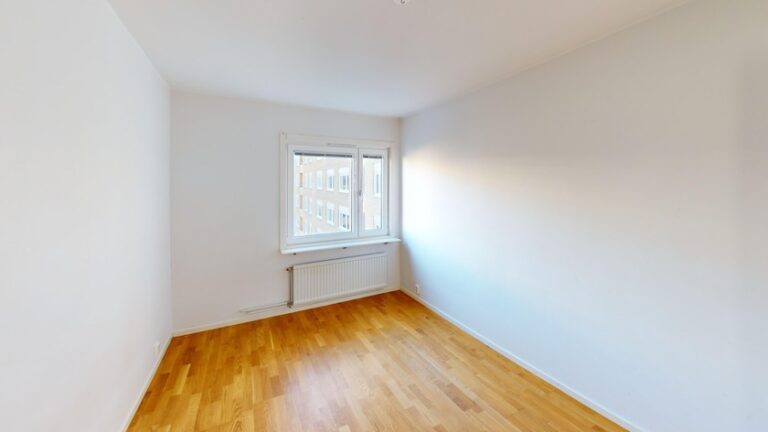 Lägenhet 3 rok på Nyforsgatan 6