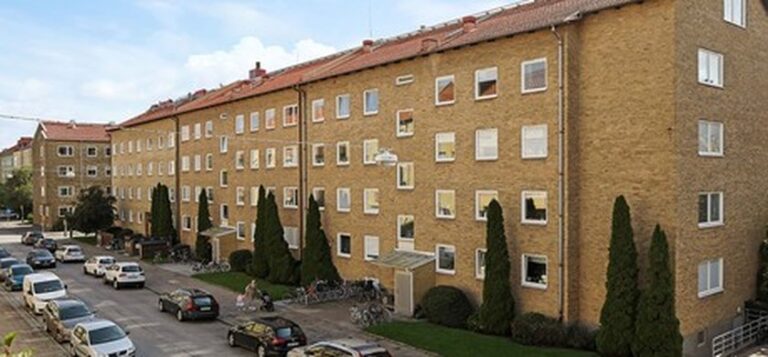 Lägenhet 4 rok på Västra Ryttmästaregatan 24