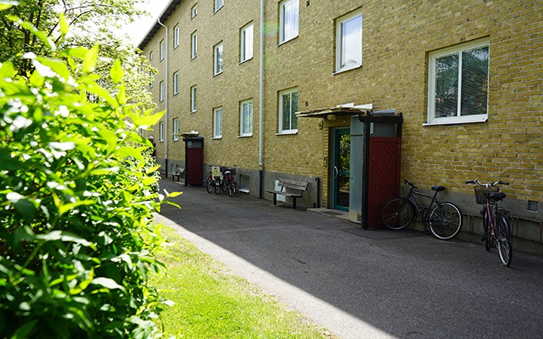 Lägenhet 2 rok på Bäckavägen 7B