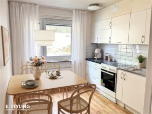 Lägenhet 2 rok på Karlavagnsgatan 8