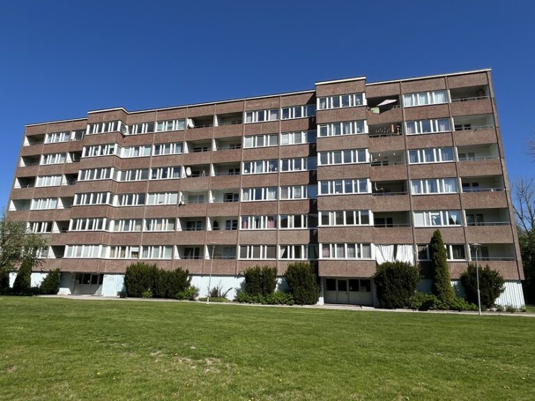 Lägenhet 2 rok på Liegatan 25