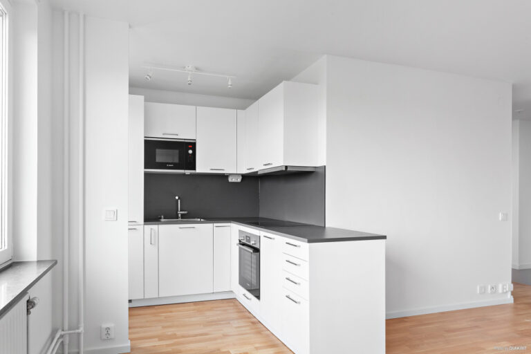 Lägenhet 1 rok på Agnesfridsvägen 43