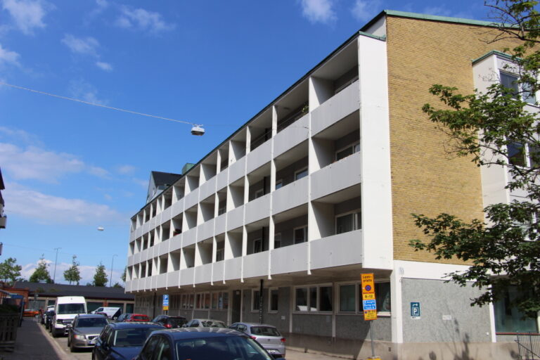 Lägenhet 1 rok på Gyllenpalmsgatan 1