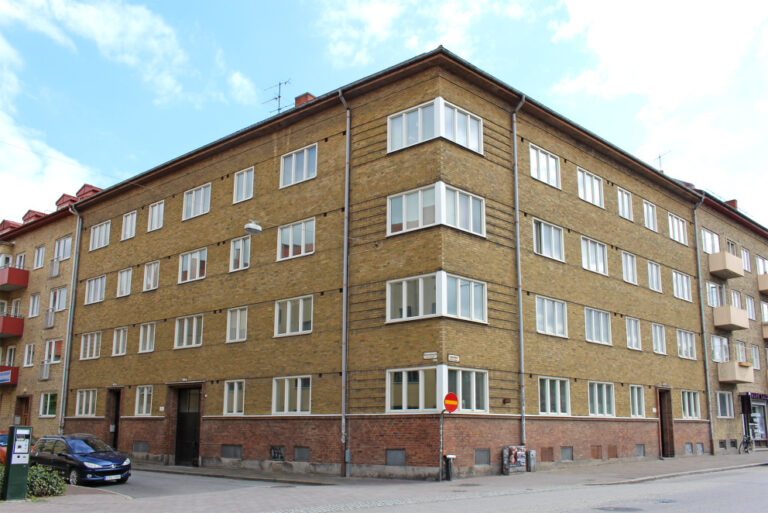 Lägenhet 1 rok på Hässleholmsgatan 1 B