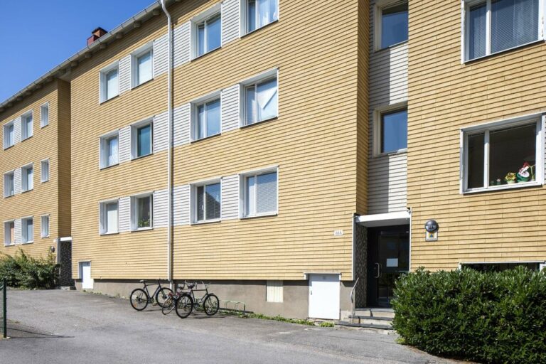 Lägenhet 1 rok på Linnévägen 32 A