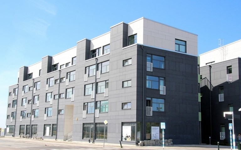 Lägenhet 1 rok på Norra Tennisgränd 1