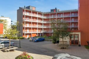 Lägenhet 1 rok på Småbrukets backe 50