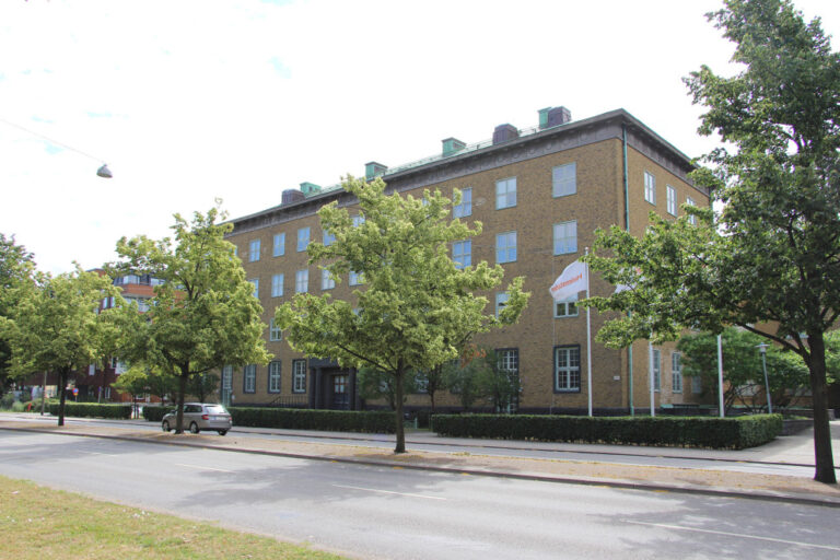 Lägenhet 2 rok på Hjalmar Gullbergsgatan 2 B