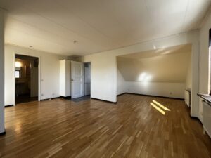 Lägenhet 2 rok på Jungfrugatan 28 A