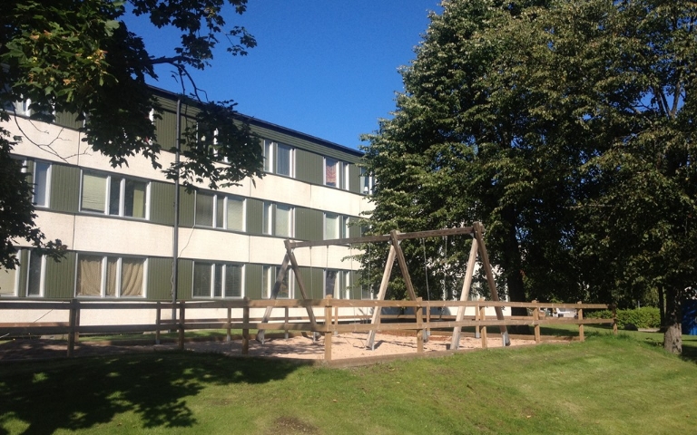 Lägenhet 2 rok på Nydalavägen 44 B