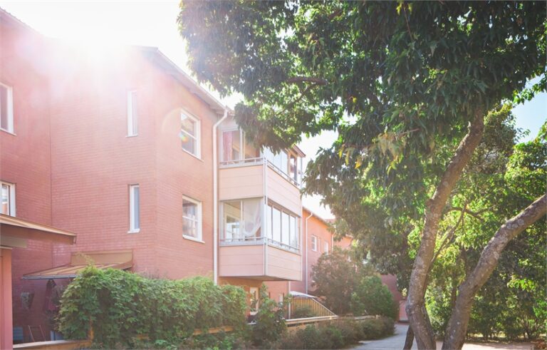 Lägenhet 2 rok på Odalvägen 12