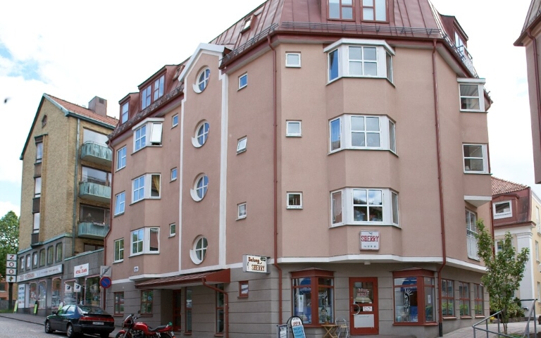 Lägenhet 2 rok på Stora Brogatan 38