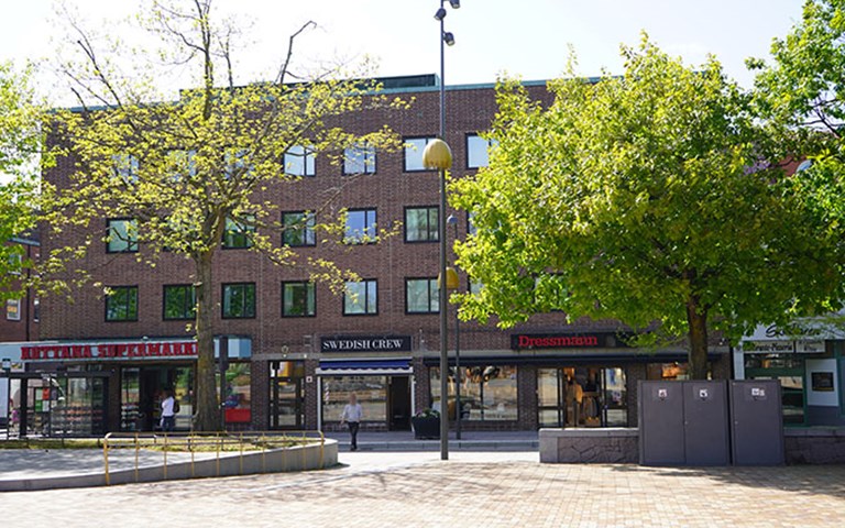 Lägenhet 2 rok på Stora Torg 8