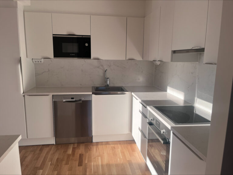 Lägenhet 3 rok på Plogvägen 103